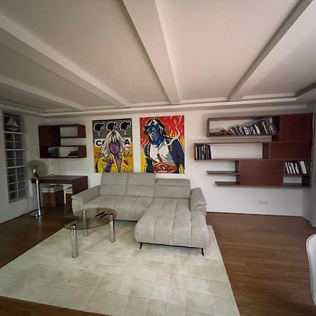 Old Town Apartment Братислава Экстерьер фото